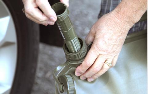 Portable 5-Gallon Flexible Fuel Bag – Ultralight Jerry Can