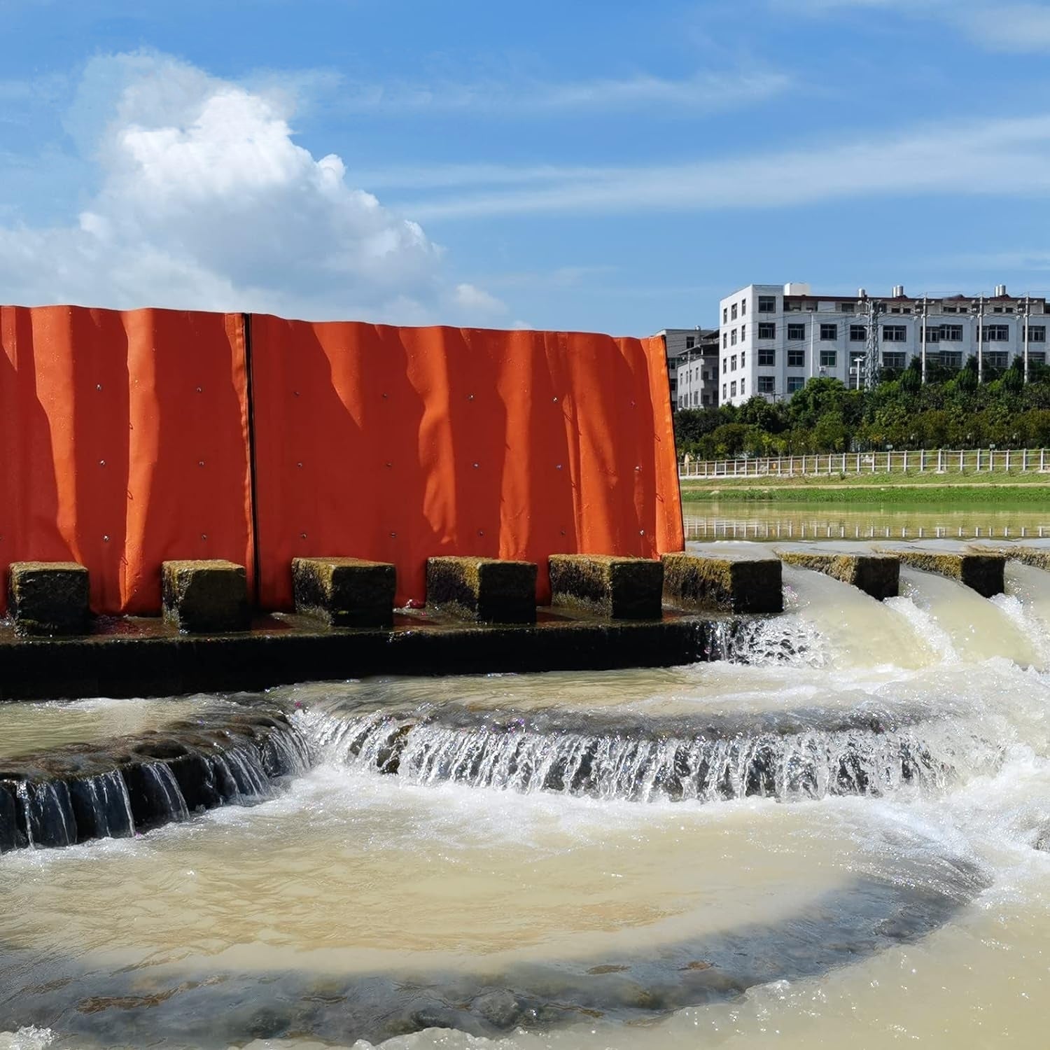Self-Rising Water Gate Flood Barrier for Urban Flood Control